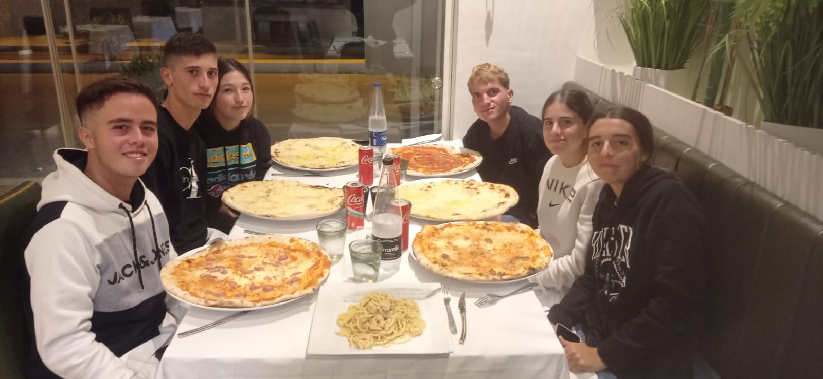 8. Cena a la italiana
